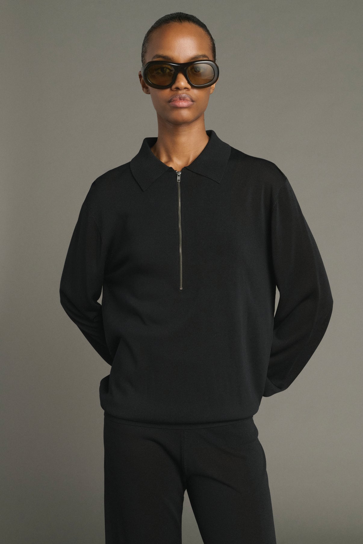 Kara pullover - Black - Women vue 3